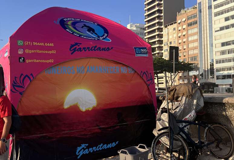 The Garritano SUP tent is located at post 5 in Copacabana