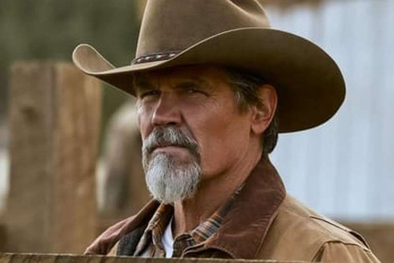 &lsquo;Outer Range&rsquo; acompanha um fazendeiro que tenta proteger a fam&iacute;lia ap&oacute;s um misterioso desaparecimento 