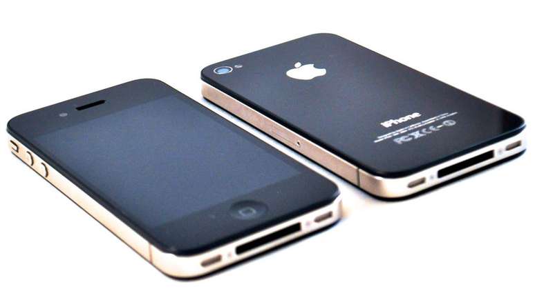 O iPhone 4 foi lançado em 2010 e nunca teve suporte ao Flash (Imagem: Taylor Shomaker/Wikimedia Commons)