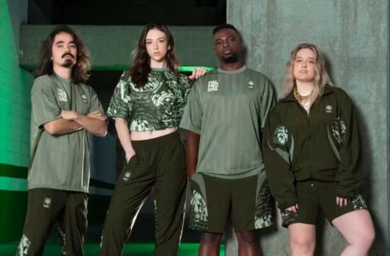 Divulgação / Palmeiras - Legenda: Roupas chegam às lojas a partir desta terça-feira (30)