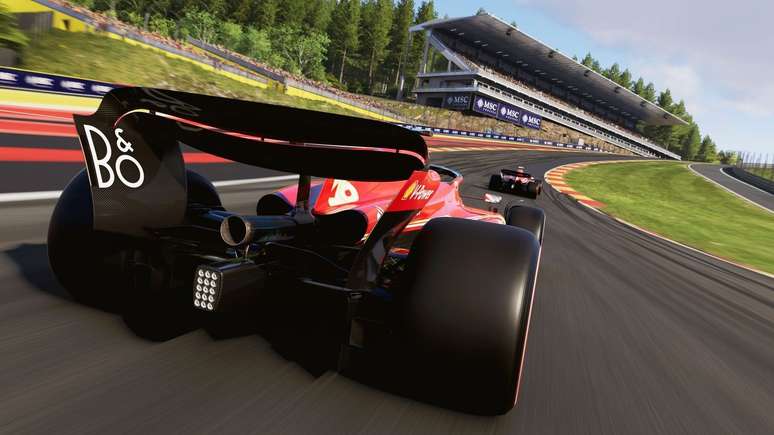 F1 24 chega em maio com circuitos atualizados, narrações reais de pilotos e melhorias na qualidade de iluminação, sombras e reflexos