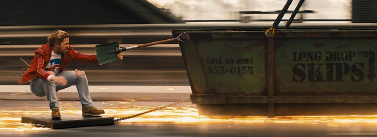 The Stuntman features two special appearances that make the film even better.  (Disclosure/Universal Images)