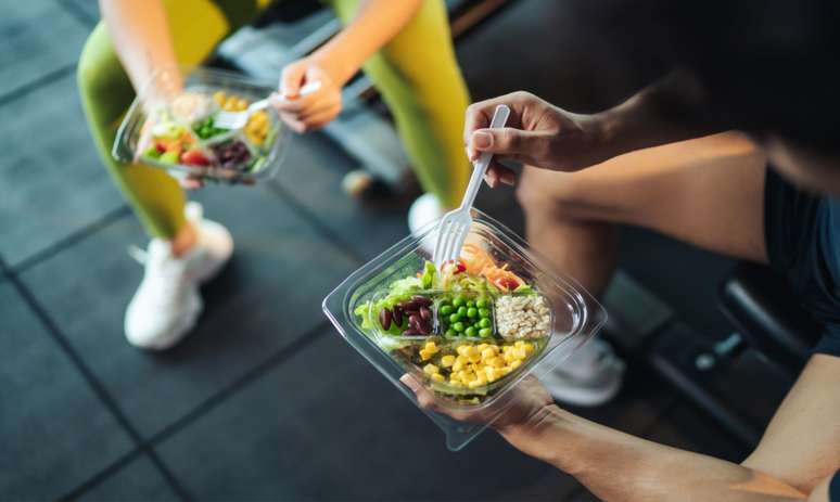 Atletas amadores também devem comer bem! Vejas dicas de alimentação