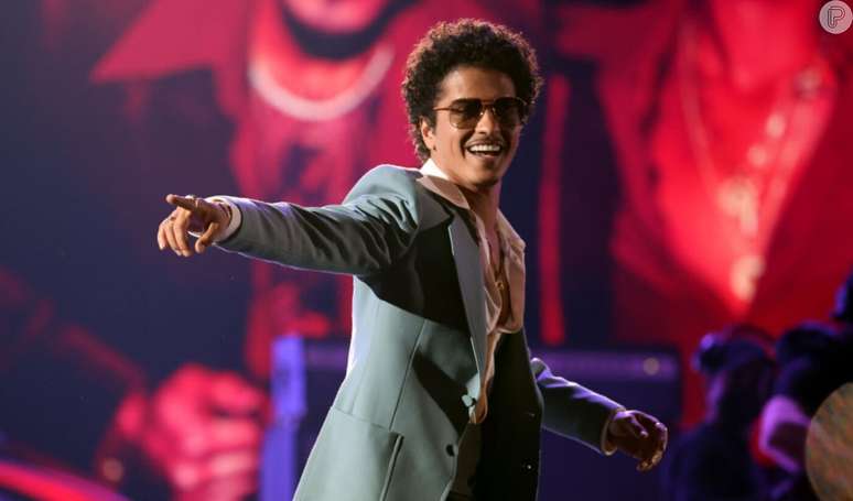 Bruno Mars vai fazer shows no Brasil em 2024.