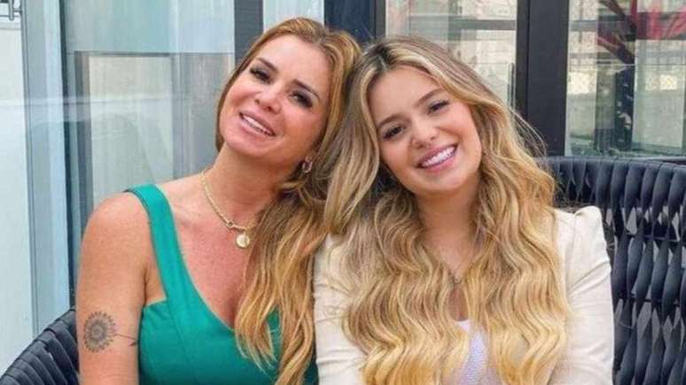 Viih Tube shows mother’s reaction to discovering pregnancy: “In tears” Viih Tube shows mother’s reaction to discovering pregnancy: “In tears”