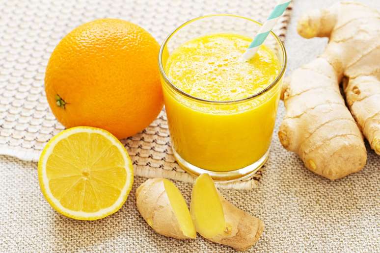 Suco de laranja com gengibre