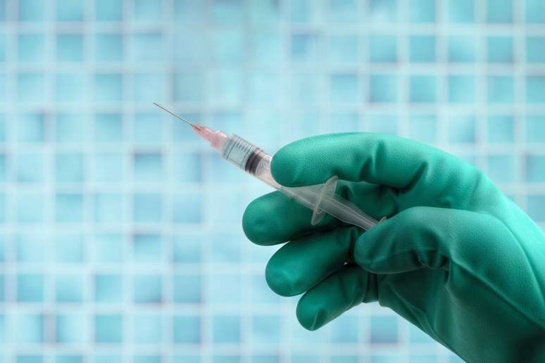 MInistério da Saúde amplia público da vacina da gripe e libera doses para todos com mais de 6 meses (Imagem: Elchinator/Pixabay)