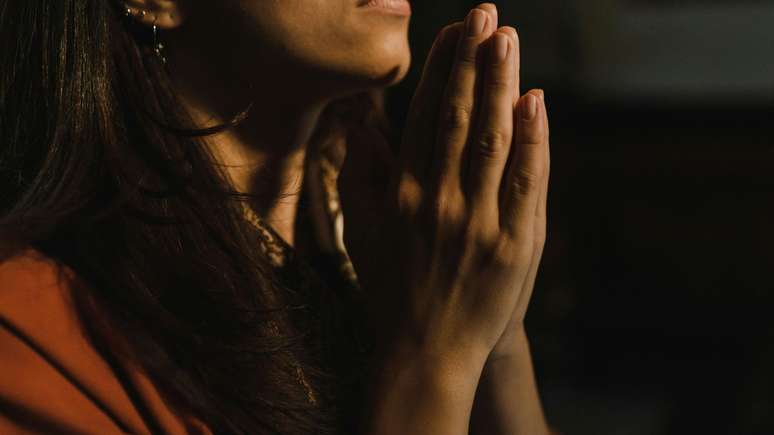 Having a spiritual belief helps the brain;  understand