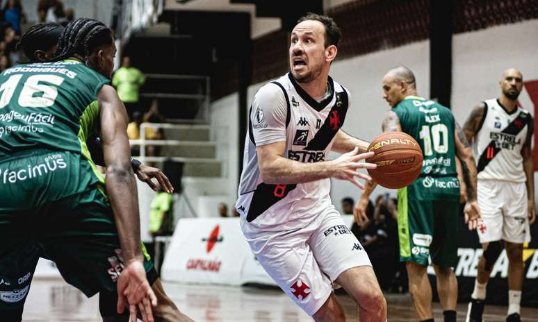 Vasco da Gama, Bauru, NBB, Basquete