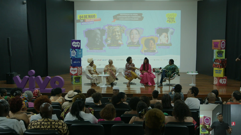 Pertemuan di Feira Preta, di São Paulo, menceritakan kisah tokoh-tokoh penting dalam mode Afro-Brasil