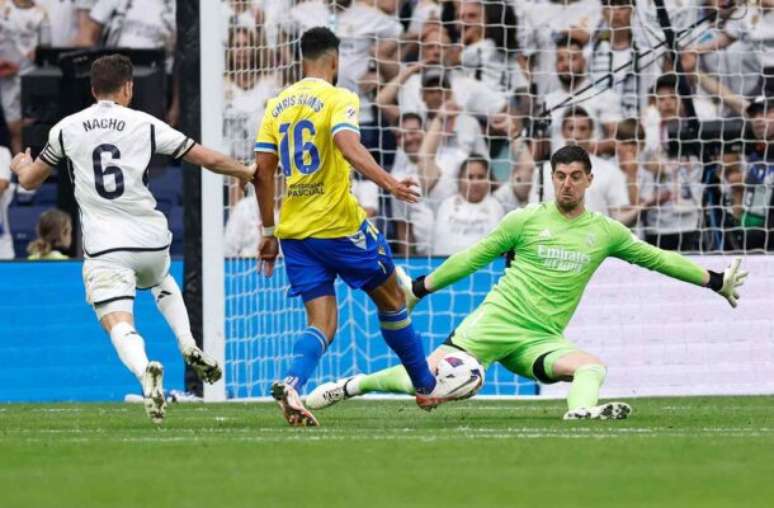 The Spanish newspaper praises Courtois’ return after nine months