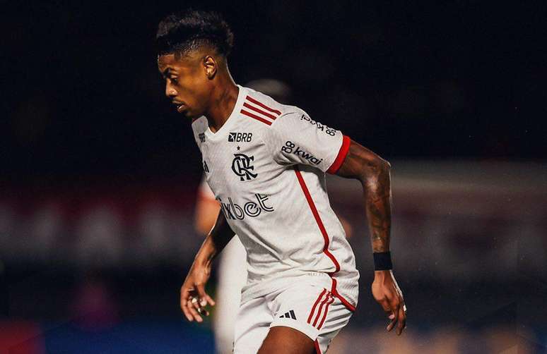 Bruno Henrique pelo Flamengo. 