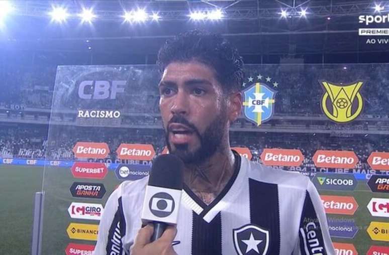 Barboza explains his entry as a center forward in Botafogo x Bahia