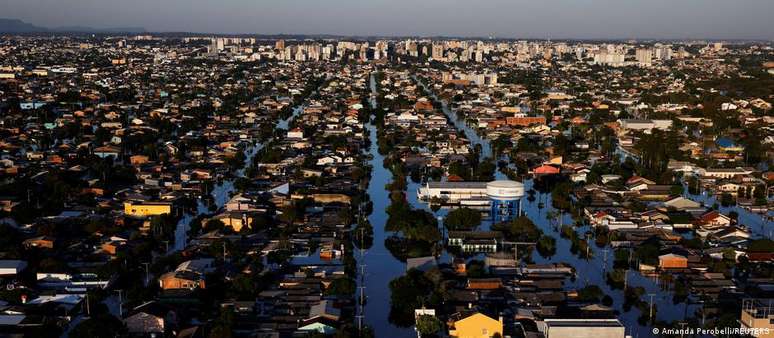 Ruas inundadas em Canoas, no Rio Grande do Sul 