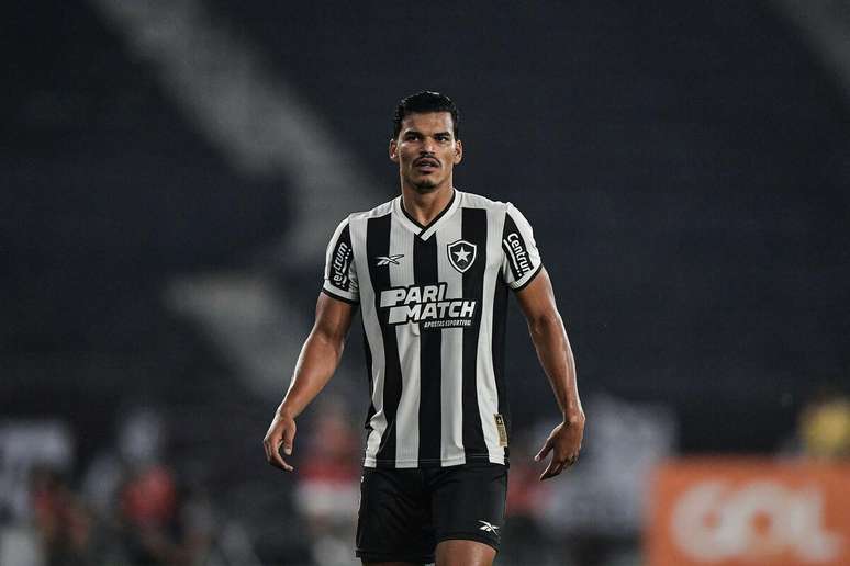 Danilo Barbosa (Botafogo) durante jogo contra o Bahia no dia 05.05.2024 