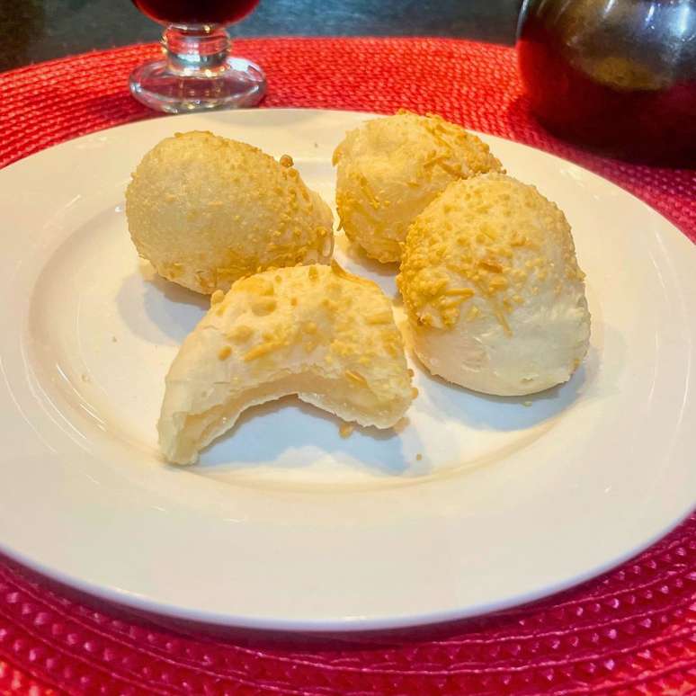 Pão de queijo 2 ingredientes