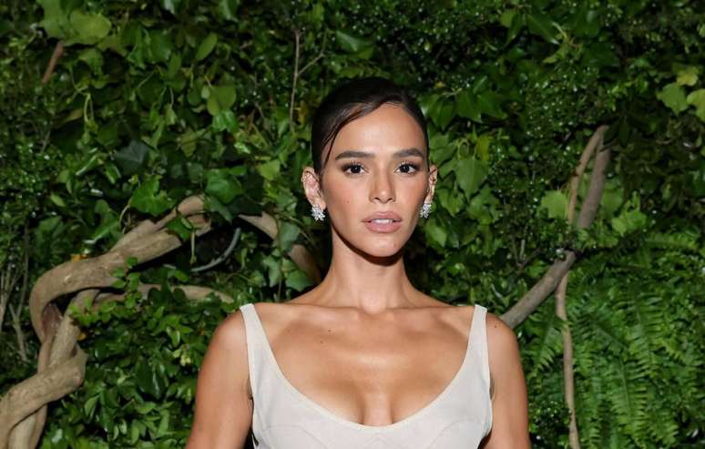 Bruna Marquezine al MET Gala 2024