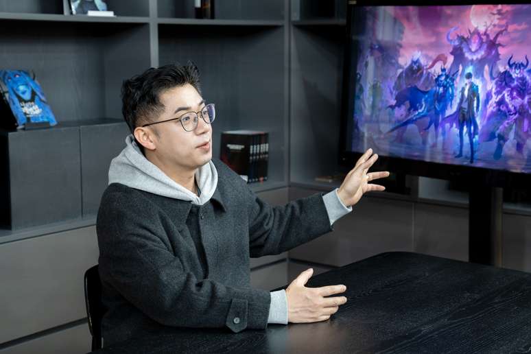 Seong-Keon Jin é o diretor de Solo Leveling: ARISE