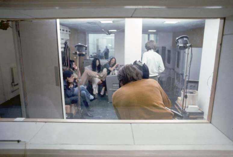 Os Beatles no estúdio (Imagem: Reprodução/The Beatles)