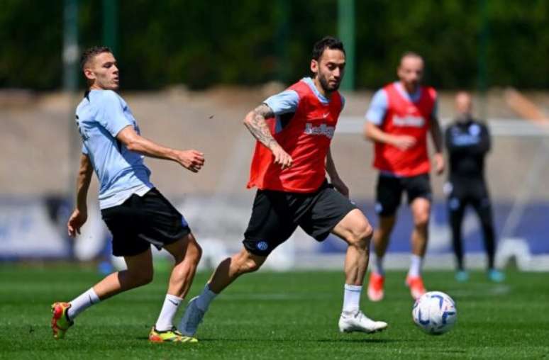 Divulgação / Inter - Legenda: Jogadores da Inter de Milão durante treinamento da equipe -