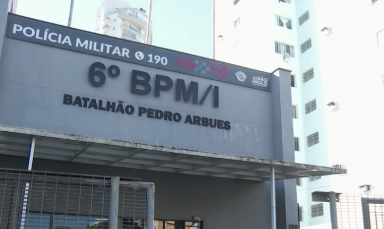Fachada do 6º Batalhão da Polícia Militar do Interior (BPM/I) de Santos, no litoral de São Paulo