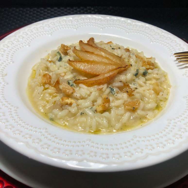 Risoto de pera e gorgonzola