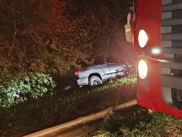 drunk-driver-without-license-accident-estrada-from-graciosa drunk-driver-without-license-accident-estrada-from-graciosa
