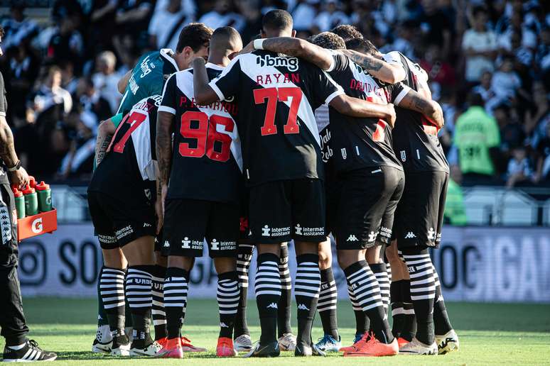 Vasco perde para Criciúma no sábado (27).