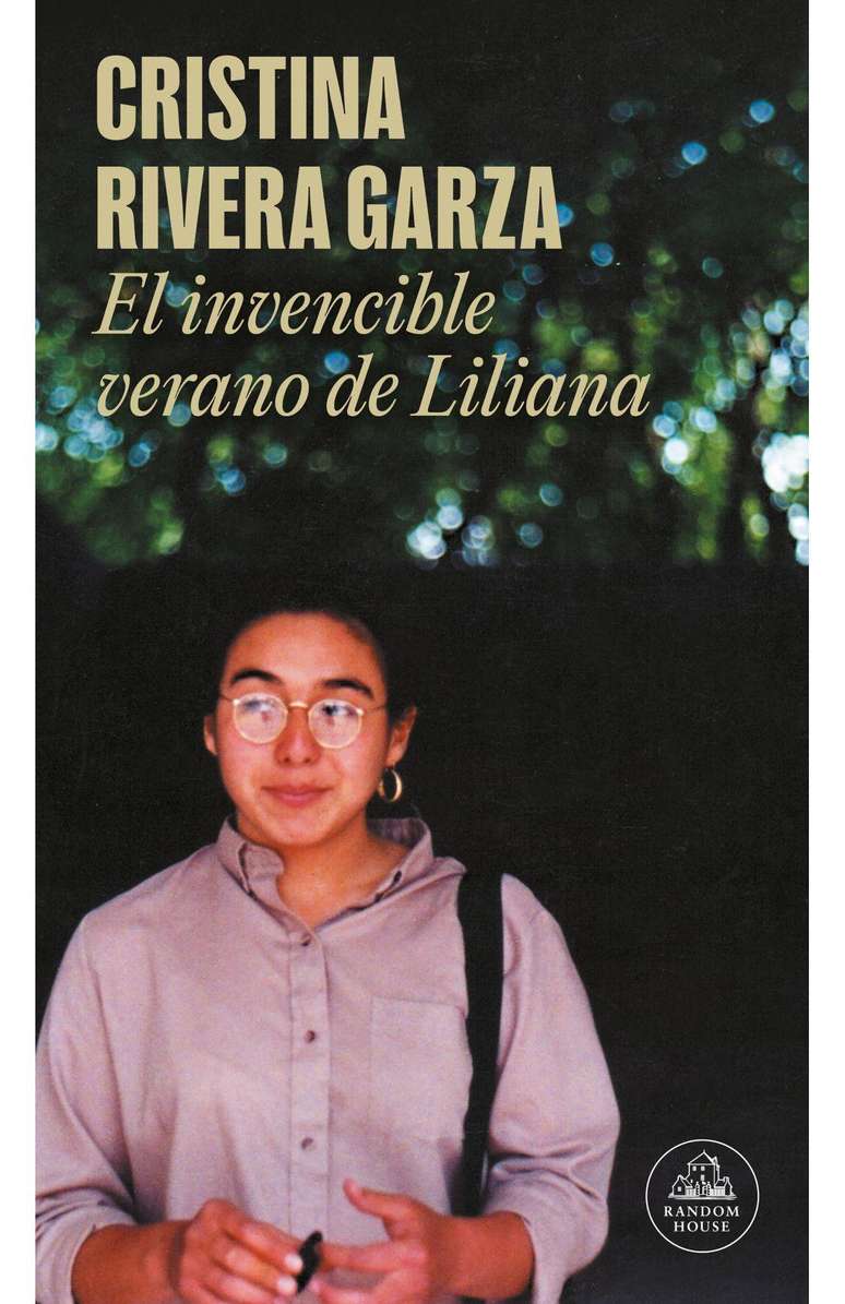 O livro El Invencible Verano de Liliana, publicado em 2021