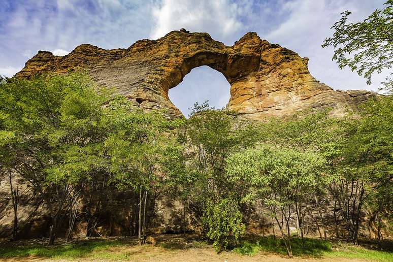 Pedra Furada: importante sítio arqueológico na Serra da Capivara