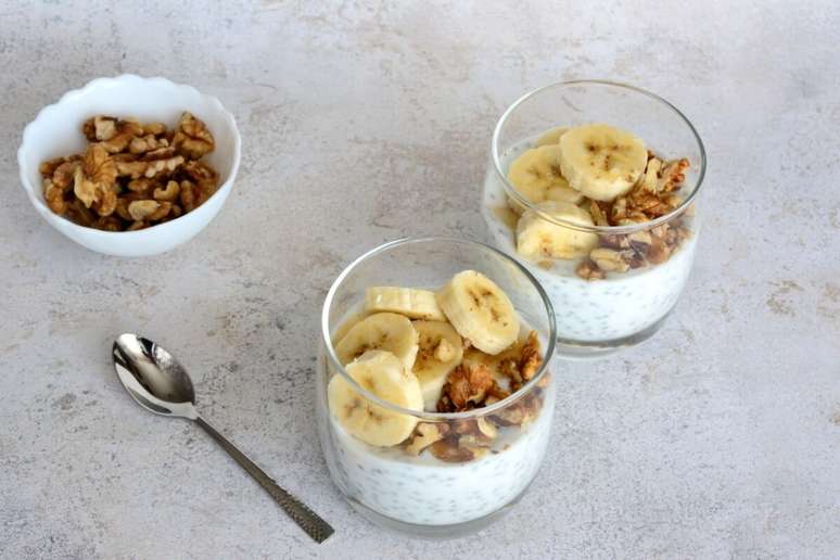 Pudim de chia com banana