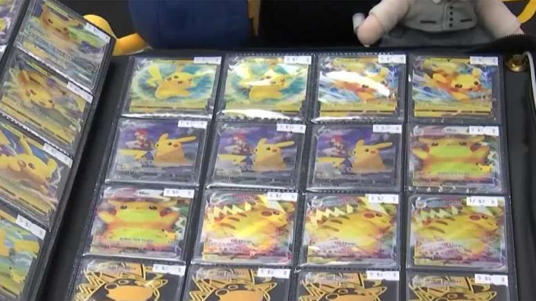 Roubo de cartas raras de Pokémon foi impedido graças a dois lutadores de MMA que passavam perto da loja onde havia ocorrido o crime