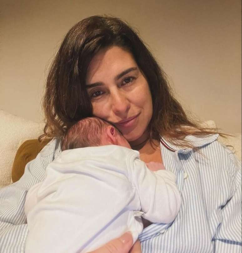 Fernanda Paes Leme com sua filha Pilar