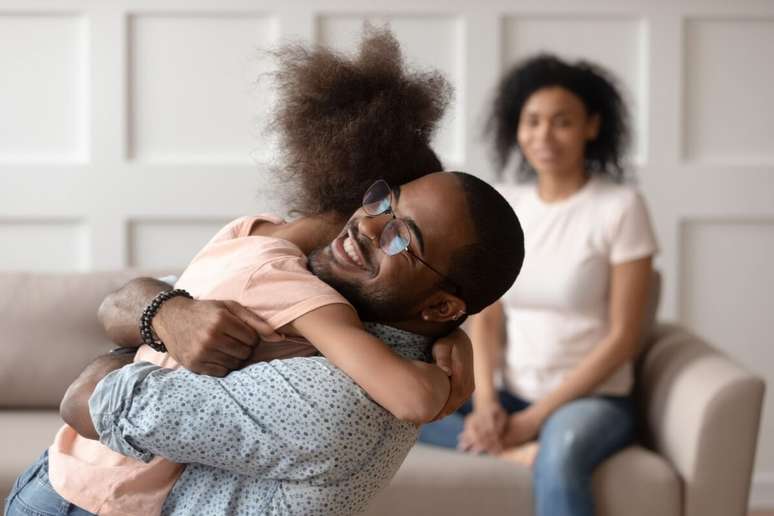 A cooperação parental na guarda compartilhada é essencial para o bem-estar dos filhos