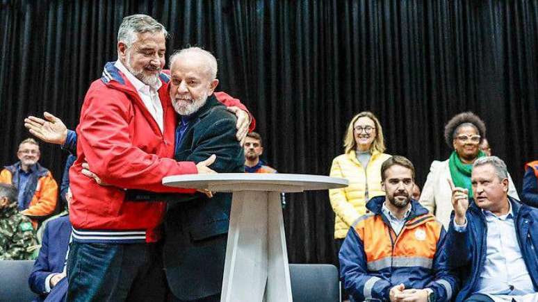 Lula nomeou Paulo Pimenta, responsável pela comunicação do governo, como ministro extraordinário para o Rio Grande do Sul