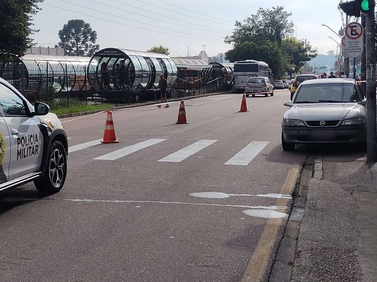 Pol&iacute;cia ainda n&atilde;o sabe o porqu&ecirc; de o professor ter sido morto &ndash;