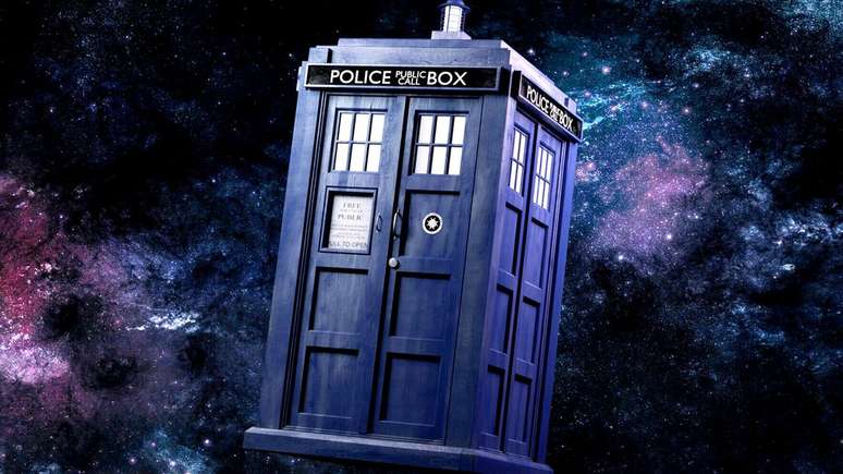 A TARDIS é praticamente uma personagem nas aventuras do Doctor Who (Imagem: BBC)
