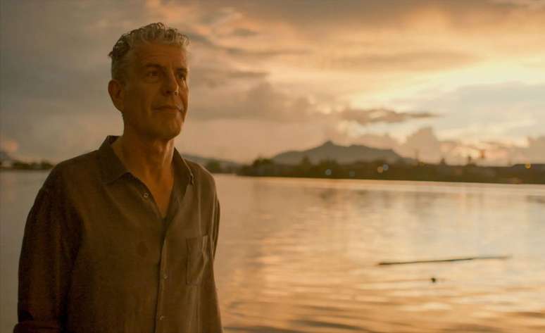 A história da vida de Anthony Bourdain é contada em Roadrunner (Imagem: Focus Features)