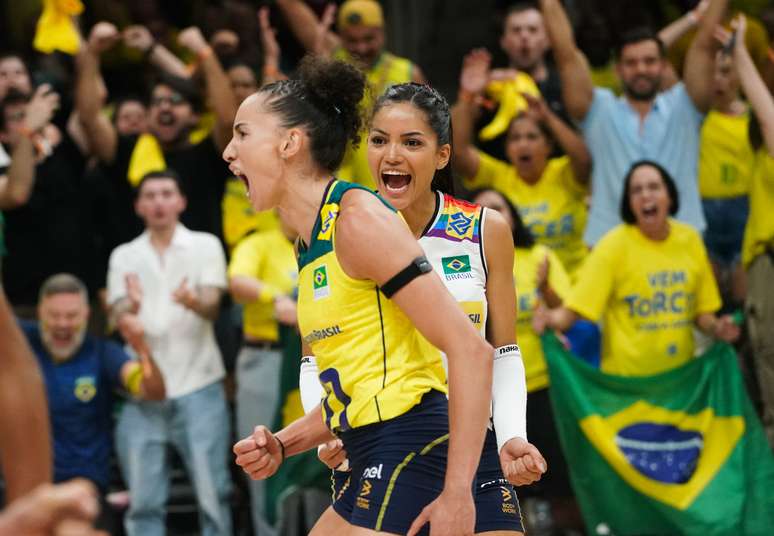 Gabi em ação pela Seleção na VNL