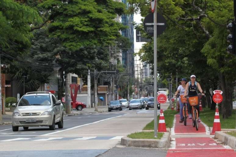 Trecho da ciclovia da Avenida Luiz Carlos Berrini, na capital paulista. 