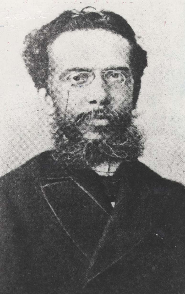 Obras de Machado de Assis podem ser encontradas gratuitamente na internet