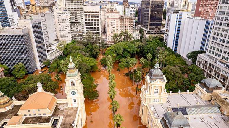 Centro de Porto Alegre inundado pelas águas do Guaíba, depois de grandes volumes de chuva no estado