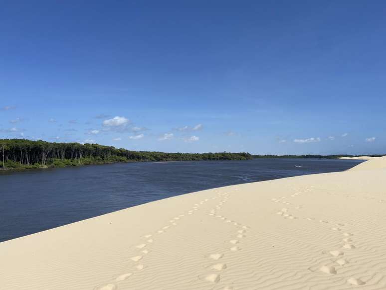 Vassouras: o mangue, o rio e a duna