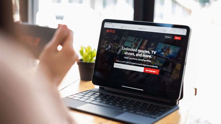 A Netflix anunciou um reajuste nos valores de seus serviços no Brasil