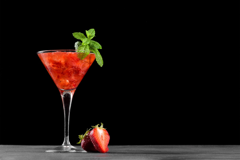 Criar bebidas exclusivas para o Dia dos Namorados fortalece a conexão e a lembrança dos clientes 