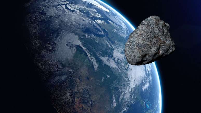 O asteroide 2024 HP se aproximou da Terra, mas não nos ofereceu riscos (Imagem: Reprodução/urikyo33)