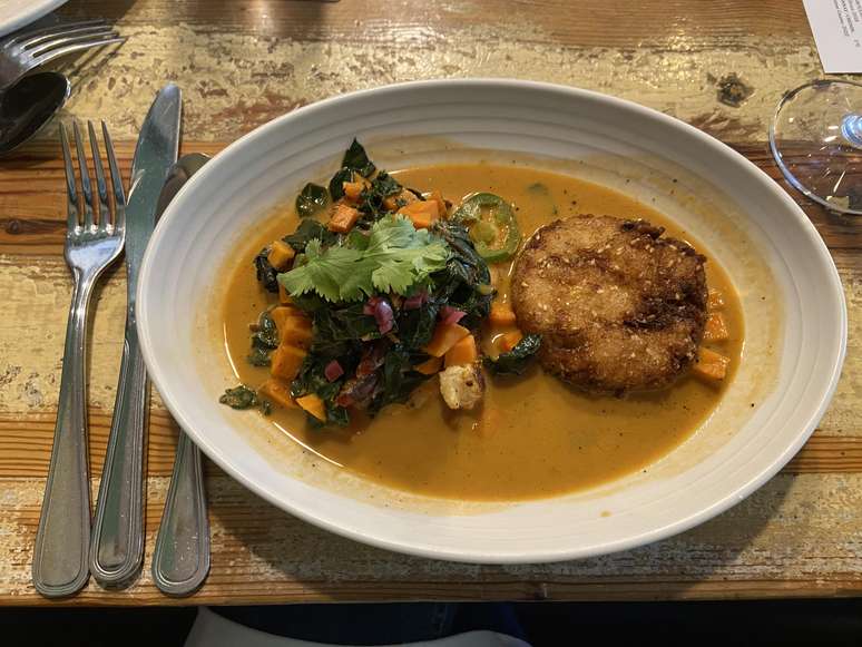 Pêche's delicious coconut milk prawns Pêche's delicious coconut milk prawns
