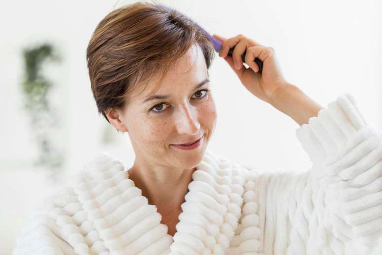 How to take care of your hair during menopause?  The expert gives 5 tips