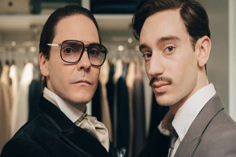 &ldquo;Tornando-se Karl Lagerfeld&rdquo; nos leva a uma imers&atilde;o na vida e na carreira do ic&ocirc;nico designer de moda 