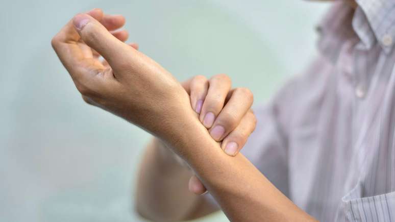 How heart self-examination can prevent cardiac arrhythmia